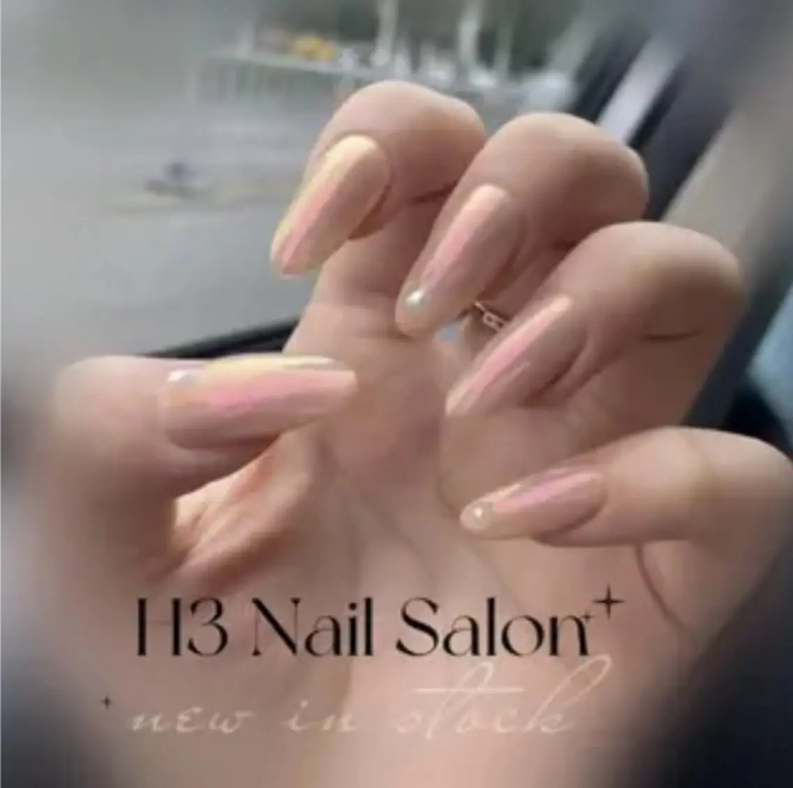 ネイル ハンドネイル H3 Nail Tsuki🦋💙のネイルデザイン