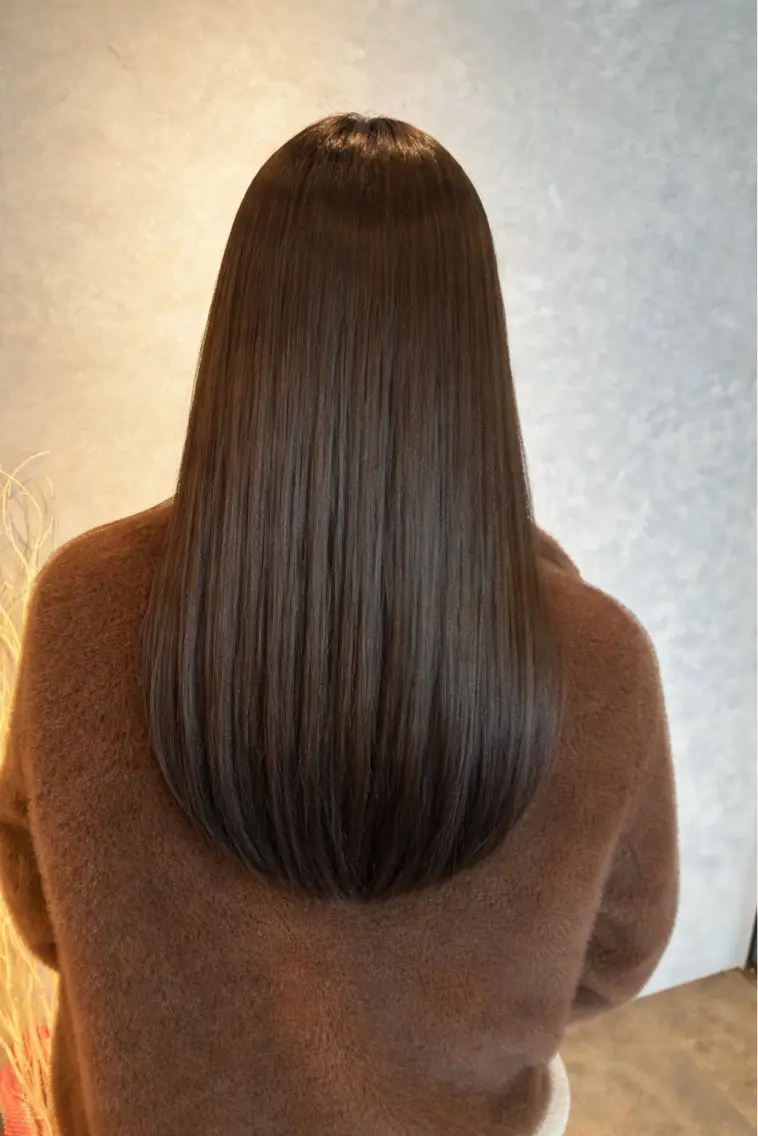 ロング 山本 悠理のヘアスタイル