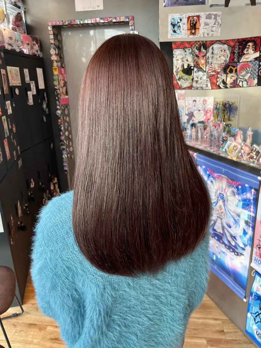 ロング カラー ブリーチ ボルドーカラー ブラウンカラー 透明感カラー ラベンダーカラー 推しカラー/ ミクのヘアスタイル