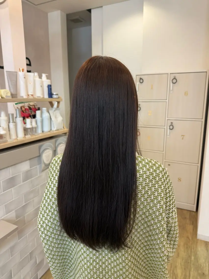 ロング カラー カット 縮毛矯正 トリートメント 高村 りなのヘアスタイル