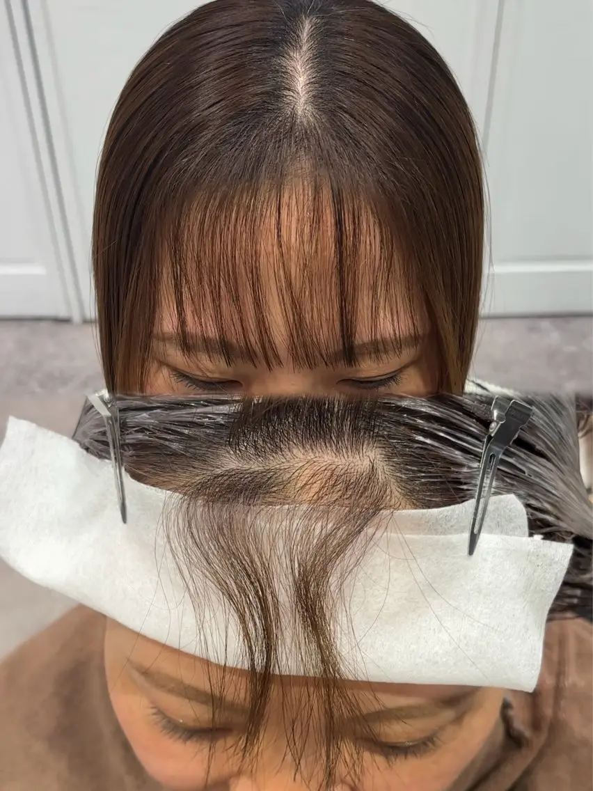 パーマ パーマ 矯正パーマ、ベージュ ボブカット🫧のヘアスタイル