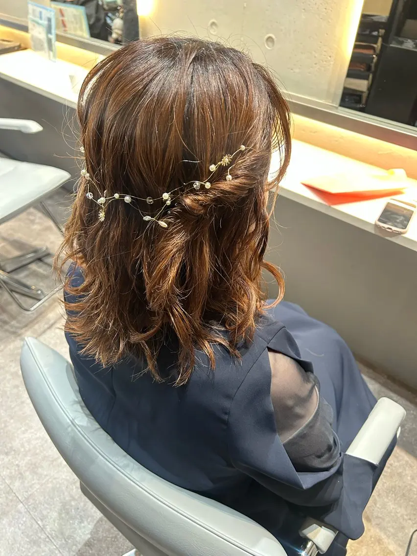 ミディアム ヘアアレンジ ヘアセット rico_by ヘアとアイブロウの眉毛・アイブロウイメージ