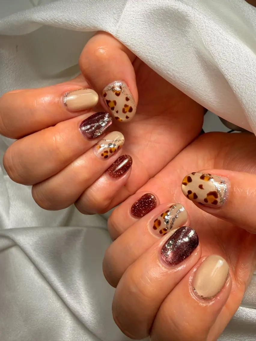 ネイル ハンドネイル nail salon BrooChillのネイルデザイン
