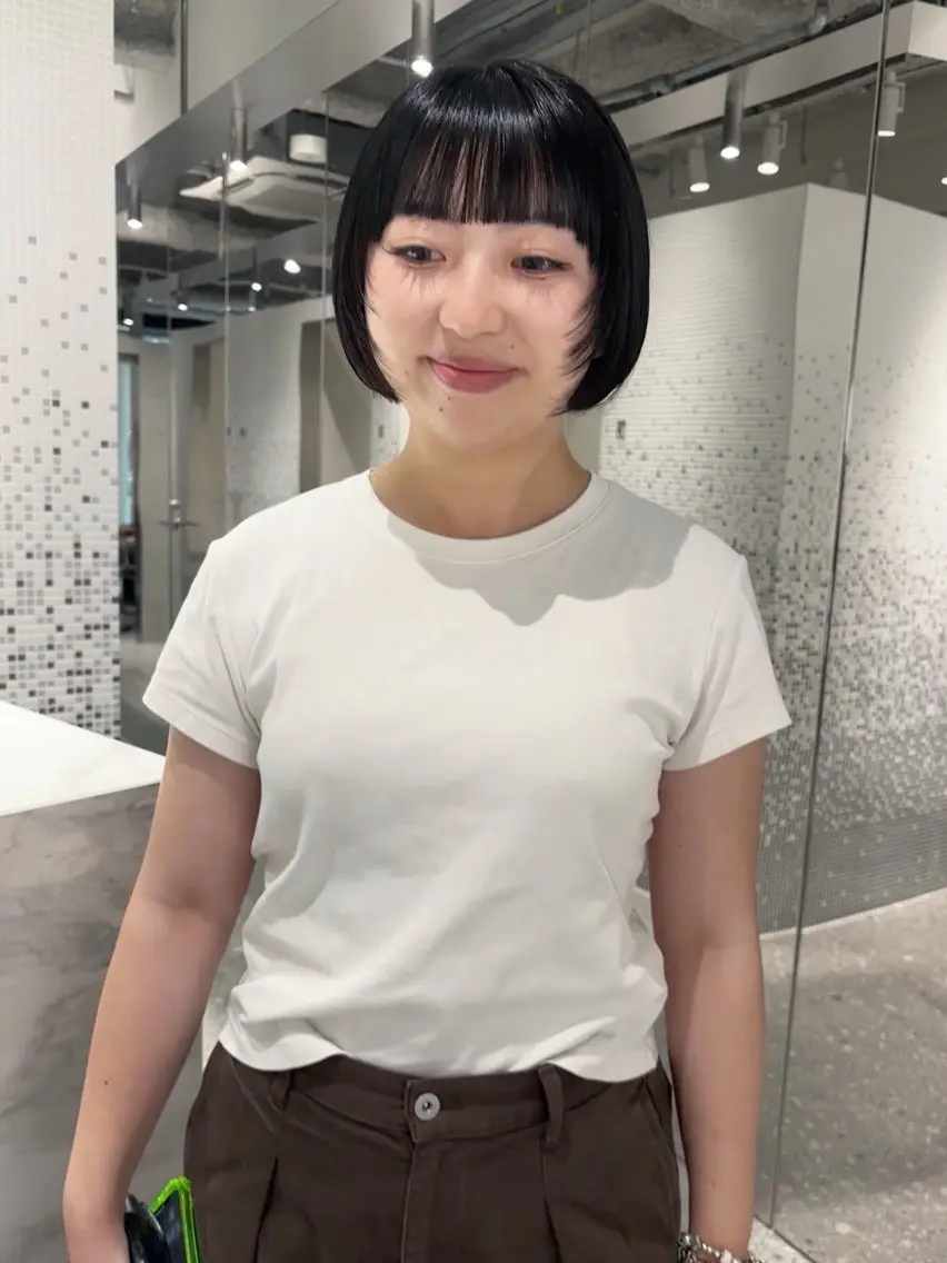 ショート ショートボブ ボブ 顔まわりレイヤー レイヤーカット ショートヘア カット やまもと さえのヘアスタイル