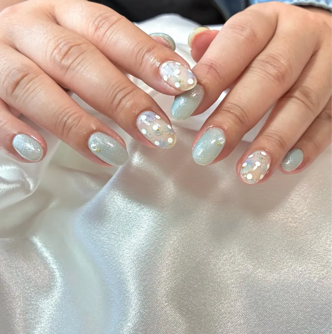 ネイル ハンドネイル 伊藤 菜緒のネイルデザイン