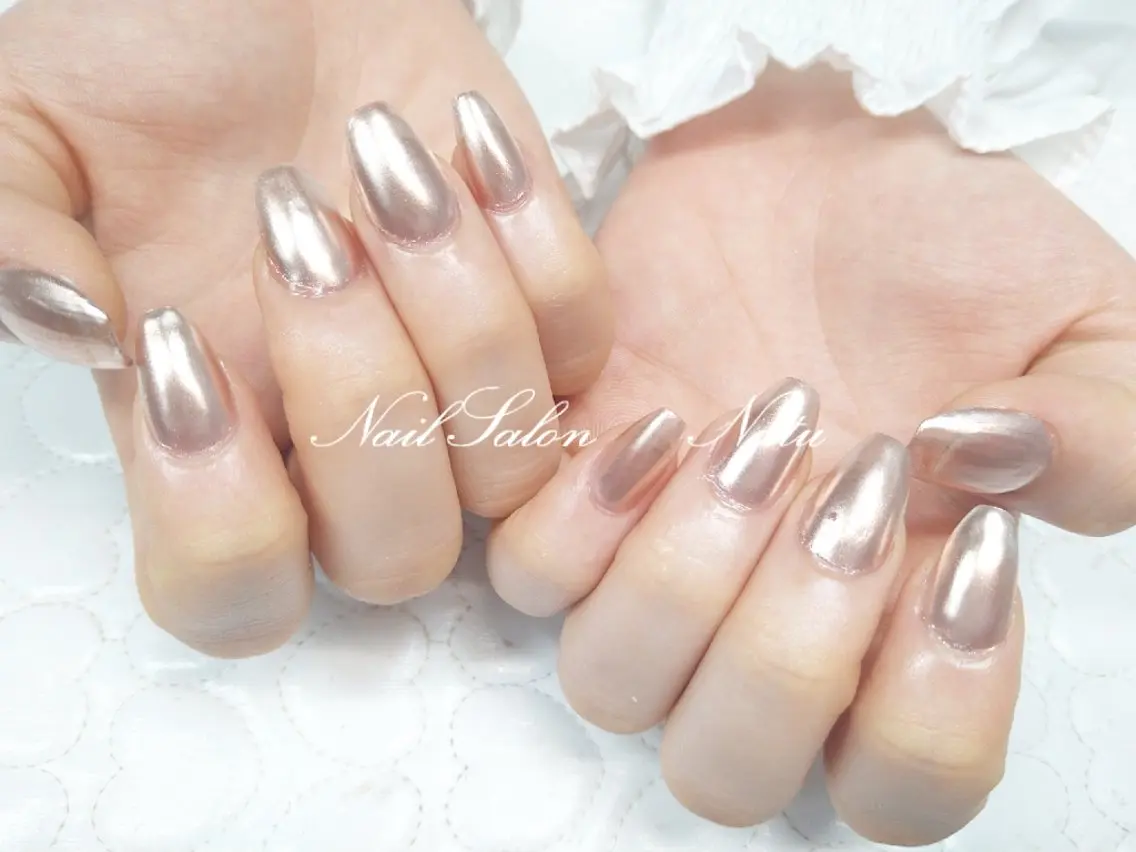 ネイル 長さ出し ミラーネイル nailsalon Natuのネイルデザイン