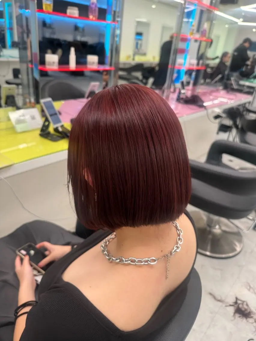 ミディアム カラー ヘアカラー ダメージレスハイ トーン💖kanonのヘアスタイル