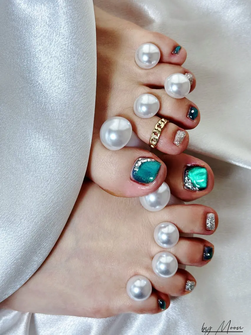 ネイル Moon Nailsのネイルデザイン