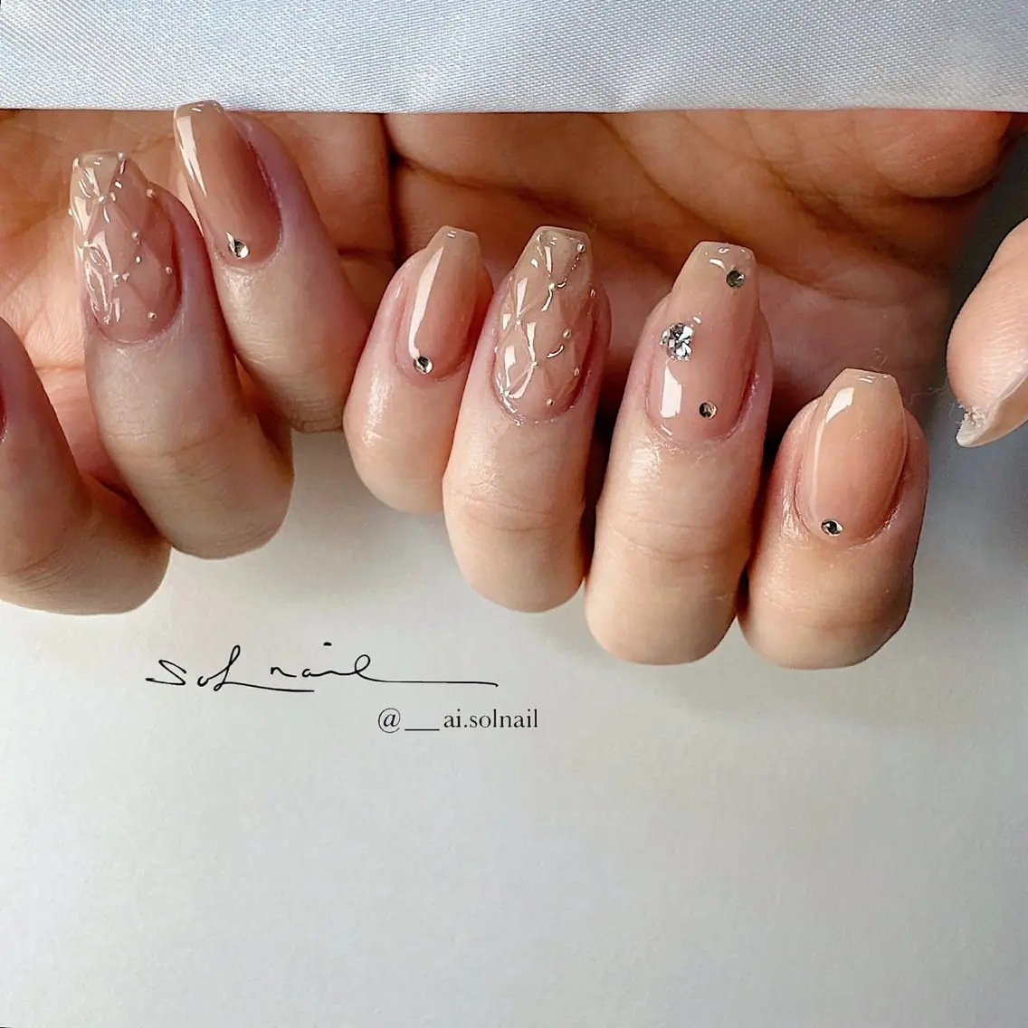 ネイル ブラウン フレンチネイル ジェルネイル 氷ネイル・うるうるネイル 韓国ネイル 🍃伏見 / soL nail / aiのネイルデザイン