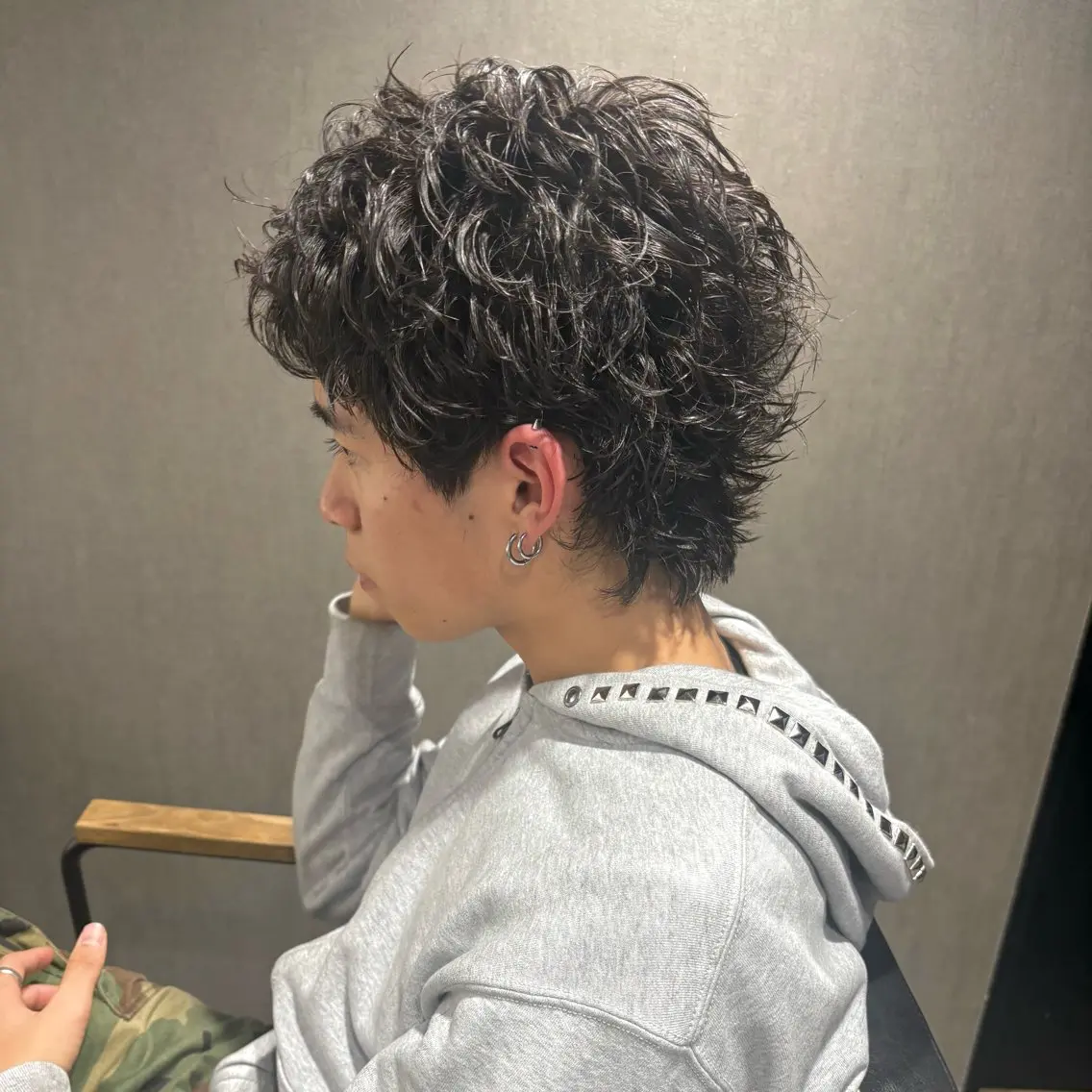 メンズ メンズパーマ メンズショート メンズウルフカット ウルフカット カット パーマ ヨシカワ タツキのヘアスタイル
