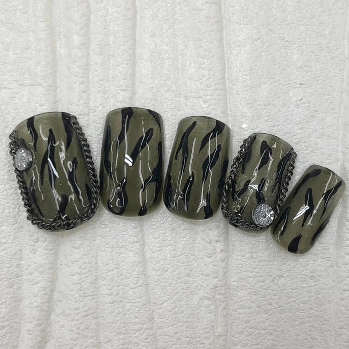 ネイル Nail salon Honey Beeのネイルデザイン