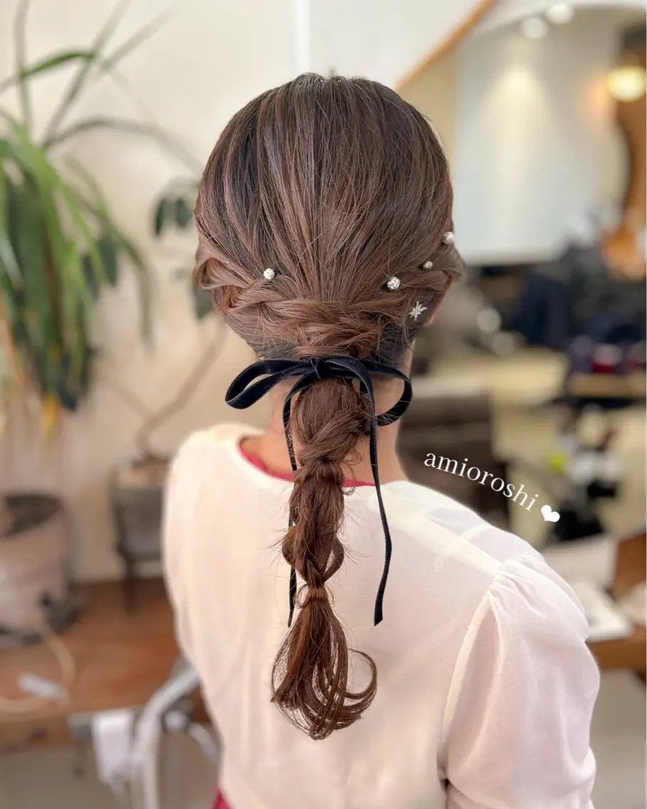 ヘアアレンジ Miku 🦔 / ヘアセットのヘアスタイル