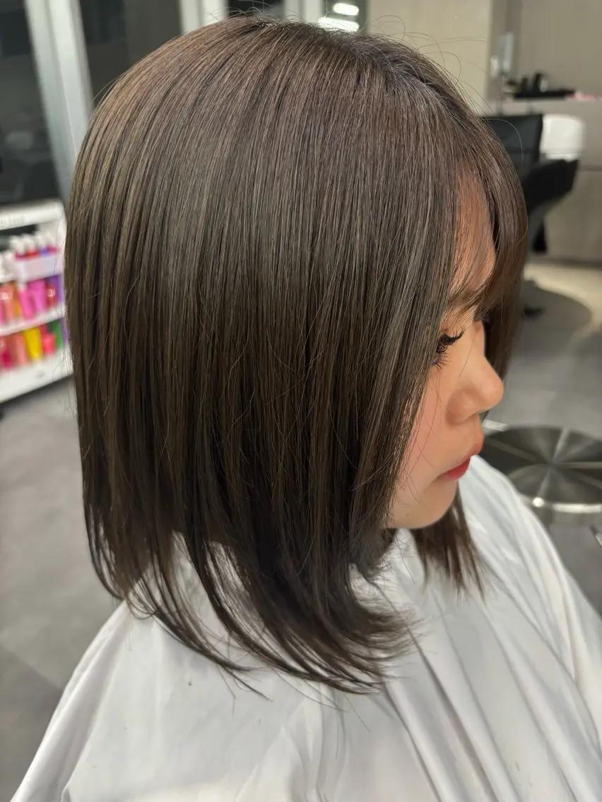 ショート 佐藤 莉子のヘアスタイル
