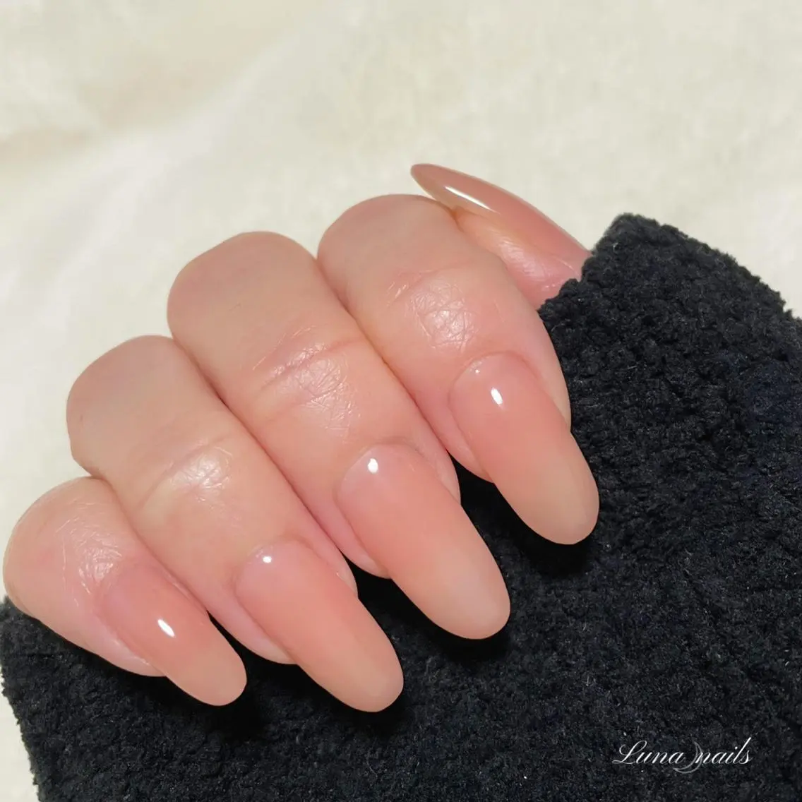 ネイル チークネイル ハンドネイル ハンドケア yuka Luna nailsのネイルデザイン