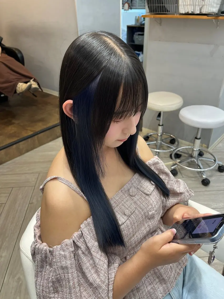 ロング カット ヘアカラー トリートメント AVANCE. chisatoのヘアスタイル