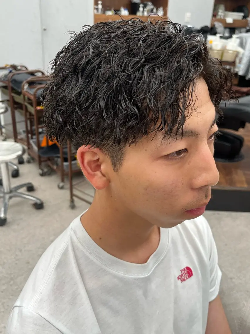 パーマ メンズ 🍐シャドウパーマ メンズ特化/守岡🍐のヘアスタイル