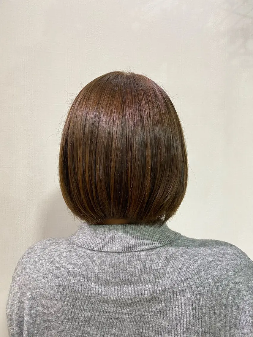 ショート ヘアカラー 佐藤 森夏のヘアスタイル