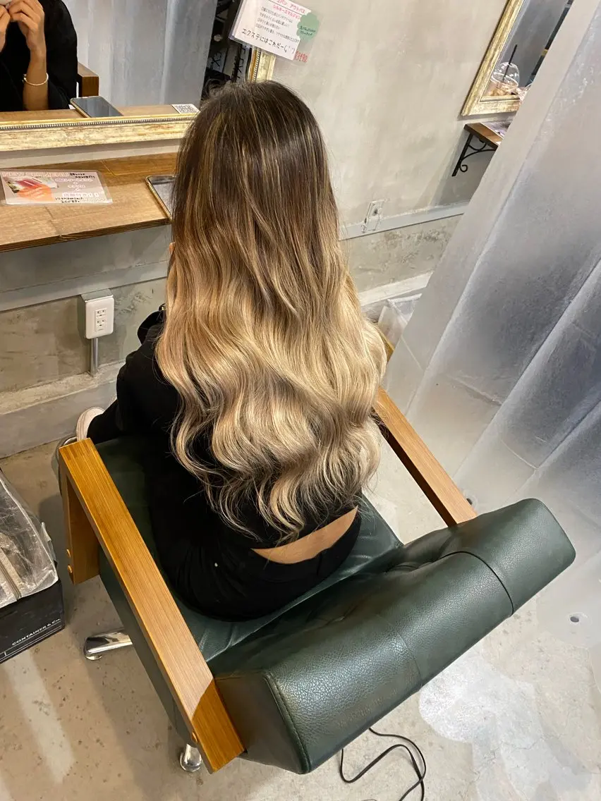 ロング プルエクステ/ カラー🎀🎀ミレイのヘアスタイル