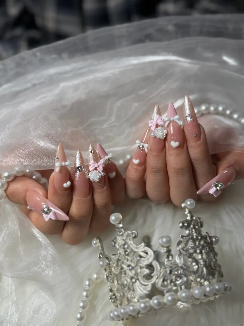ネイル ハンドネイル Rinaky Amee Nailのネイルデザイン