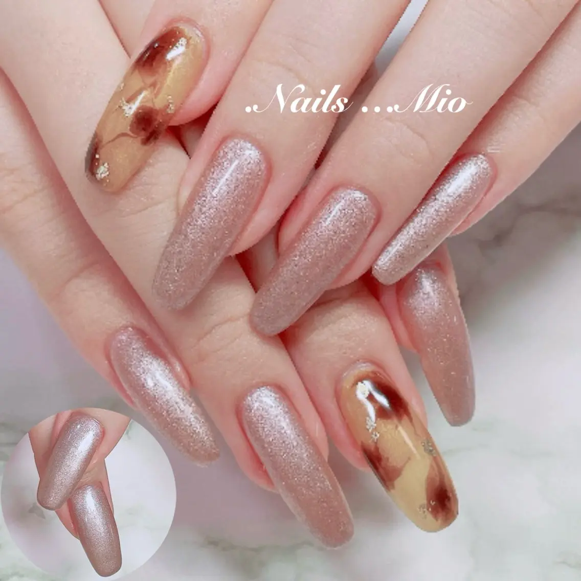 ネイル ジェルネイル ロングネイル ワンカラーネイル 赤色 .Nails Mio 赤羽西ネイルサロンのネイルデザイン