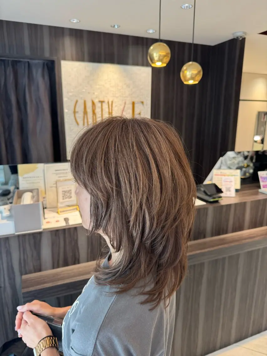 ミディアム カット 齋藤 暁臣のヘアスタイル