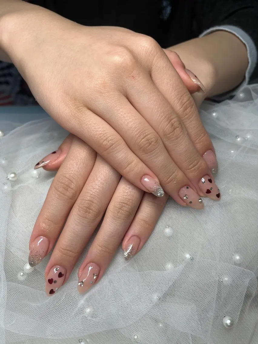 ネイル H3 NAIL エミのネイルデザイン