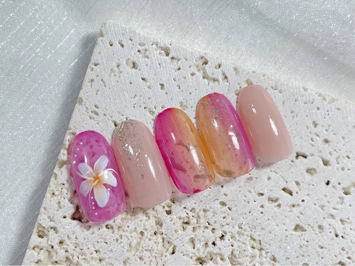 ネイル ジェルネイル オフィスネイル パラジェル 夏ネイル ハンドネイル kiki nail &brow二子玉川のネイルデザイン
