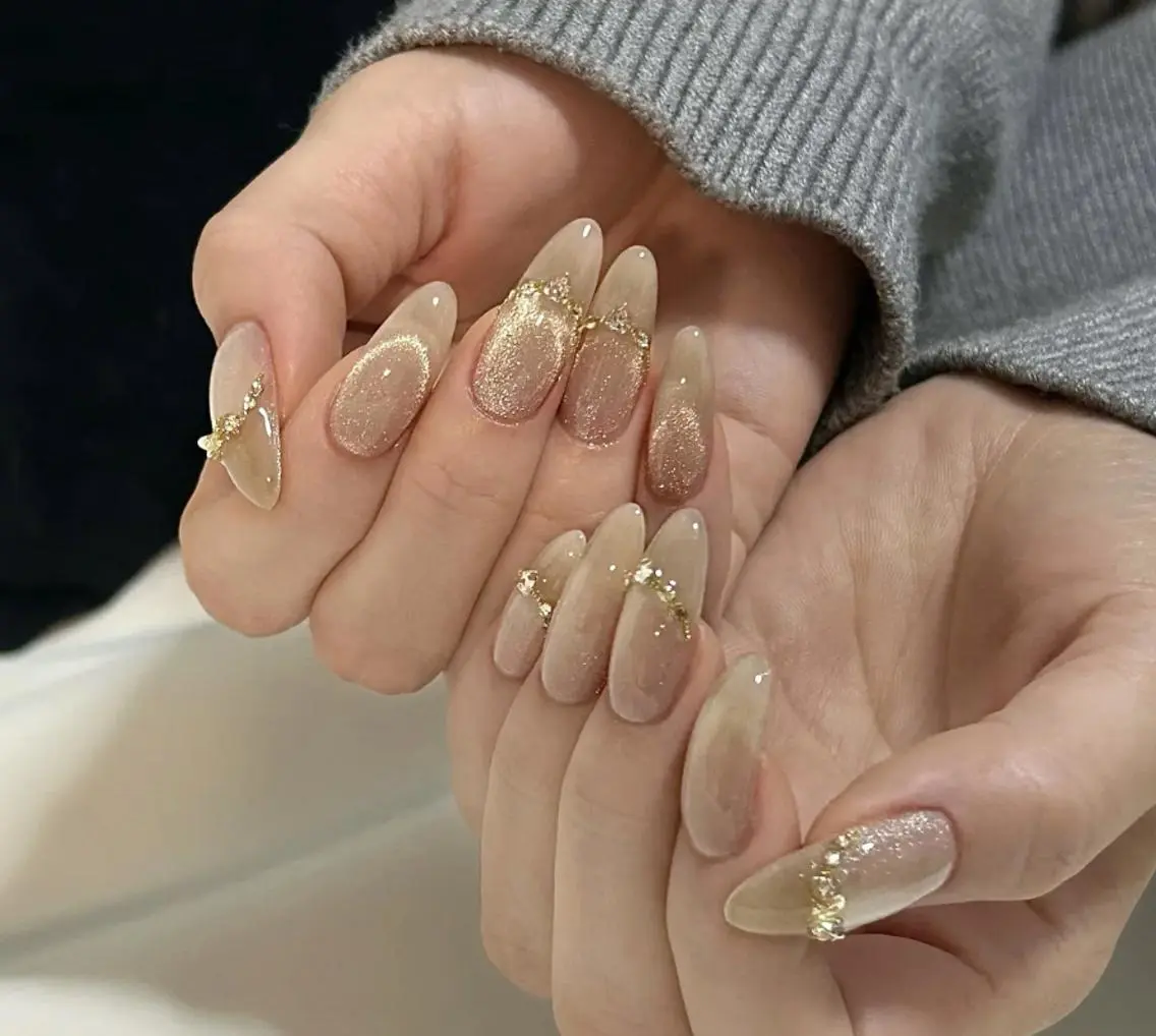 ネイル ハンドネイル ハンドケア 🍑 momo_nailのネイルデザイン