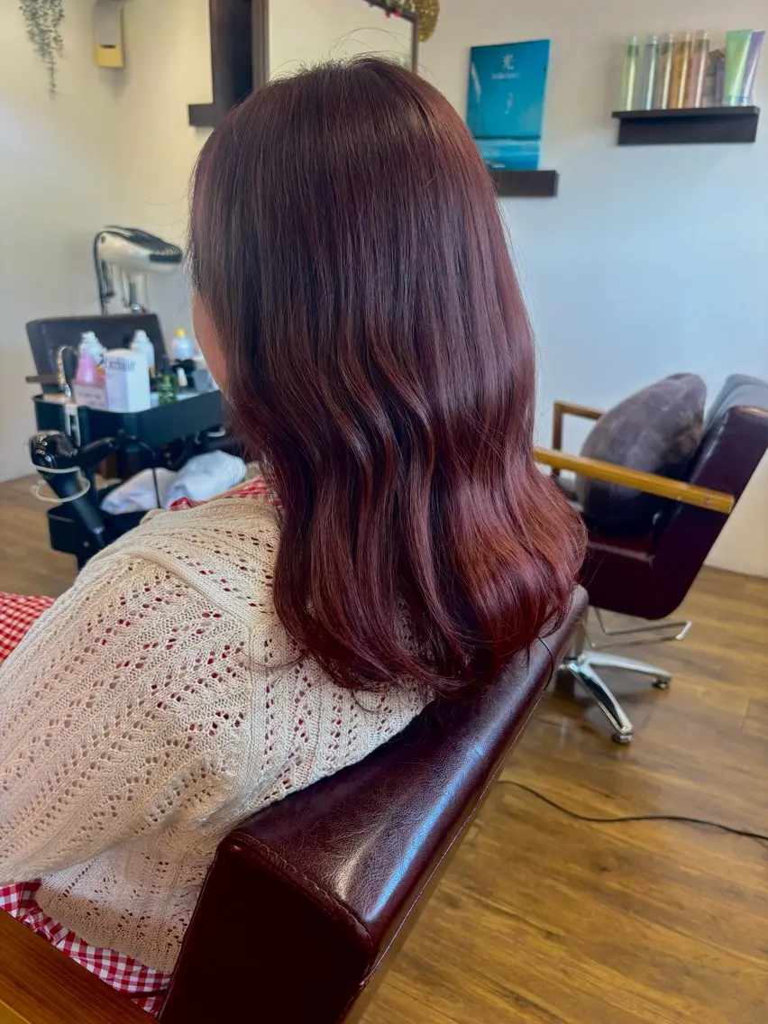 ミディアム カラー ブリーチ ブリーチなしカラー ピンクカラー 中山 明子のヘアスタイル