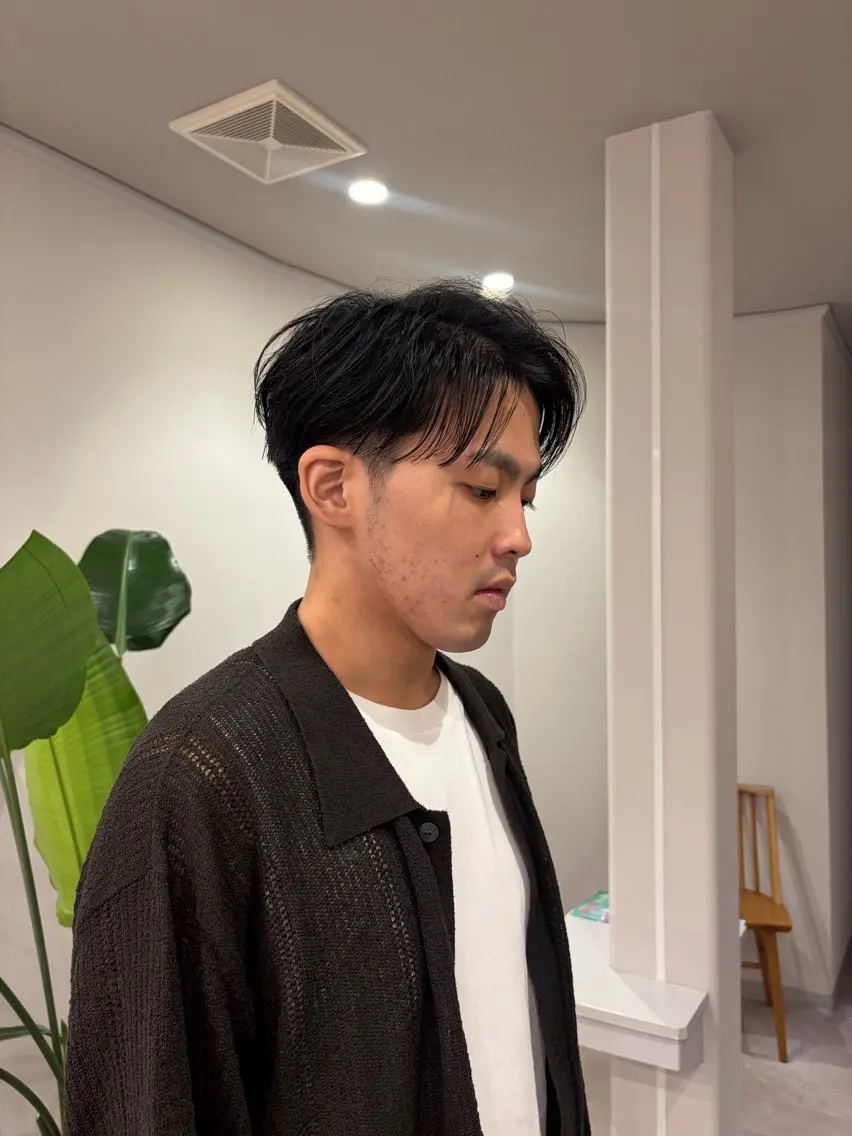 メンズ yu riのヘアスタイル