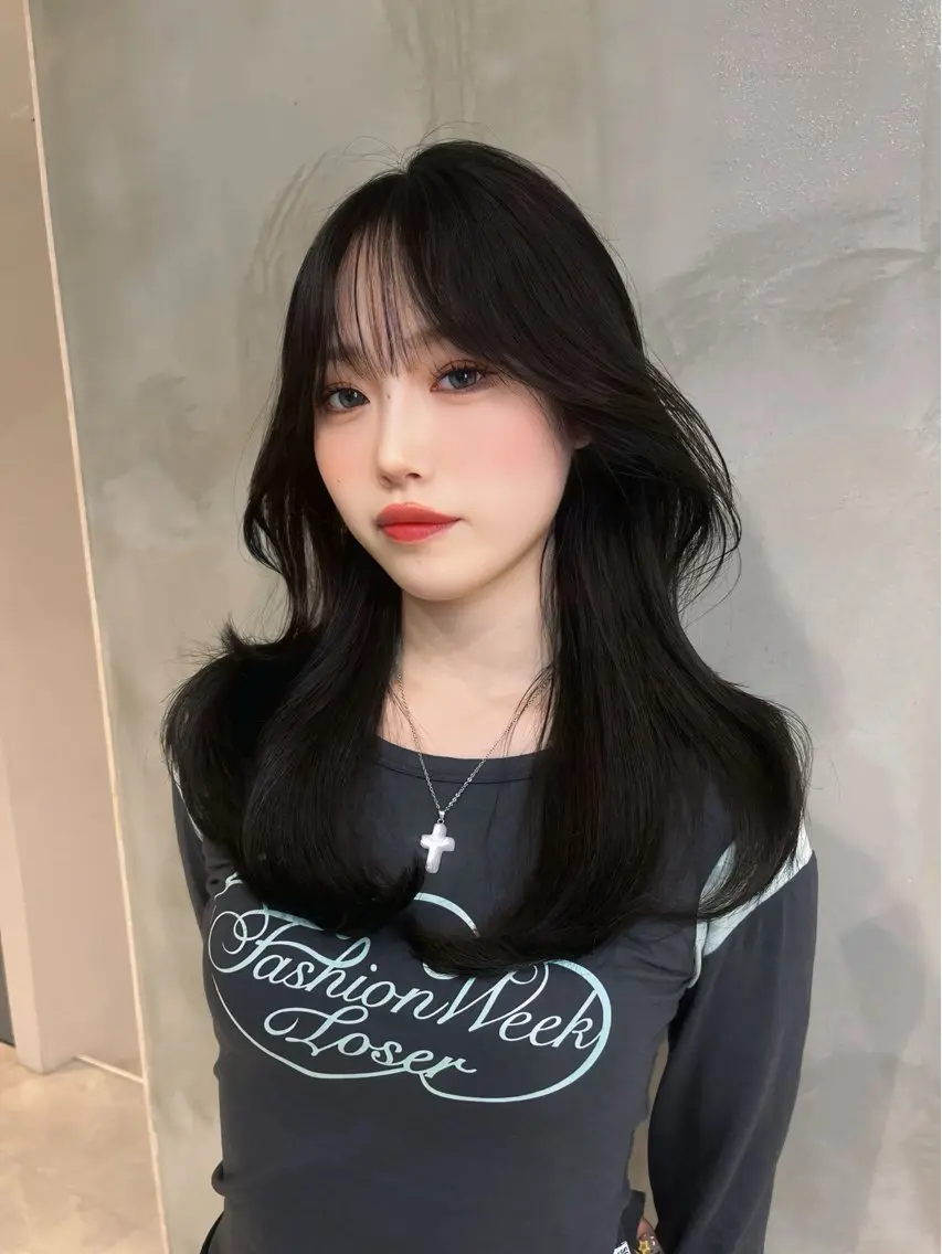 ロング カット ヘアカラー トリートメント 海野翔吾🇨🇳 ワンホンレイヤーのヘアスタイル