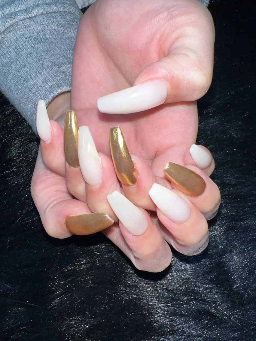 ネイル ミラーネイル coco nailのネイルデザイン