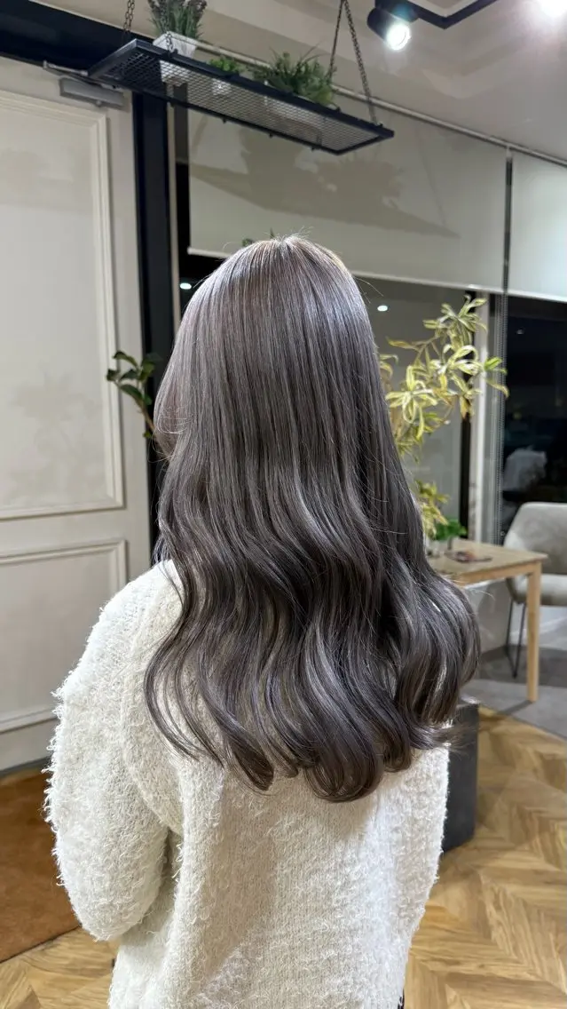 ロング カラー ヘアカラー トリートメント 透明感カラー 【yate'】rinのヘアスタイル