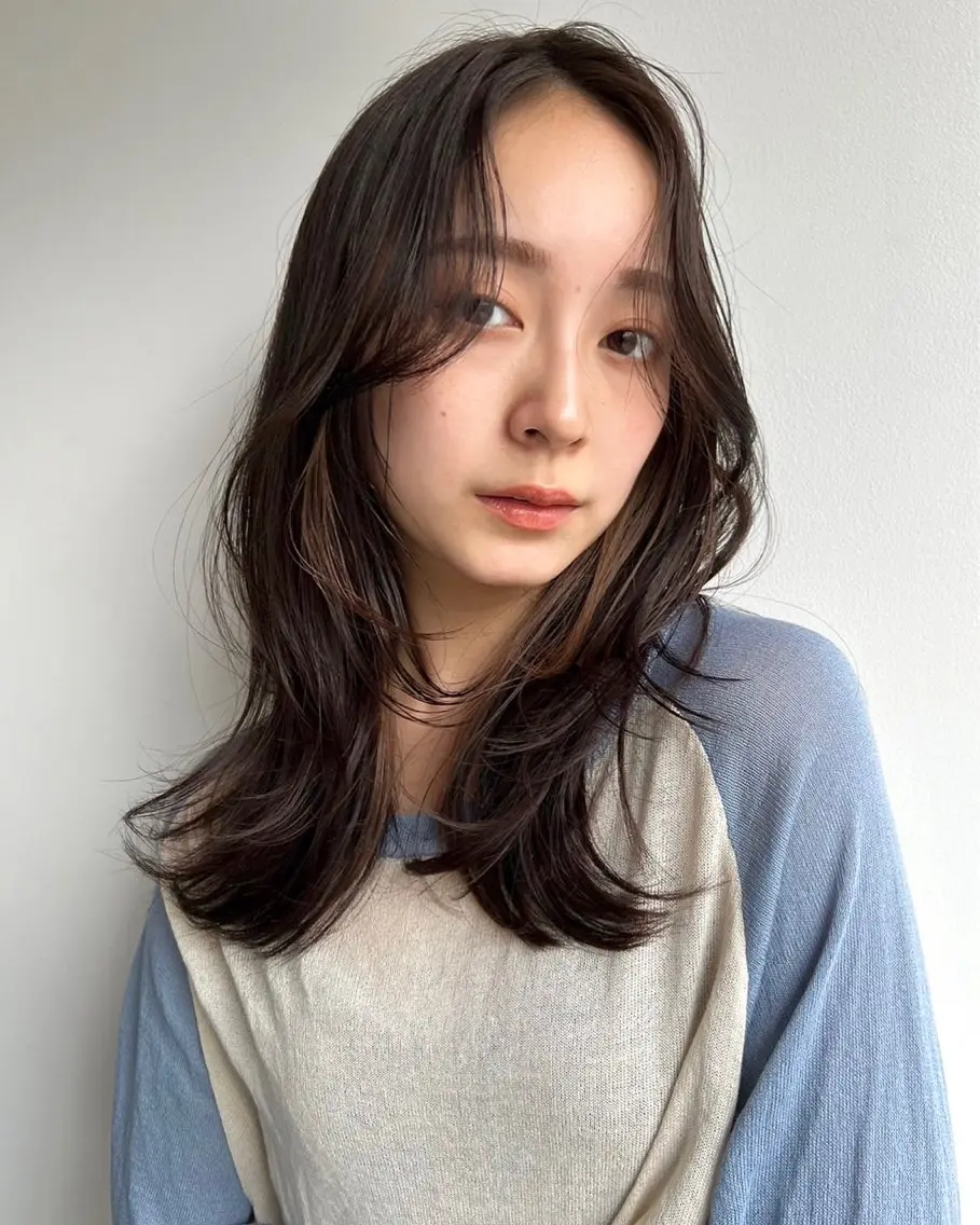 ミディアム カラー カット ヘアカラー トリートメント ツキノキ ミナのヘアスタイル