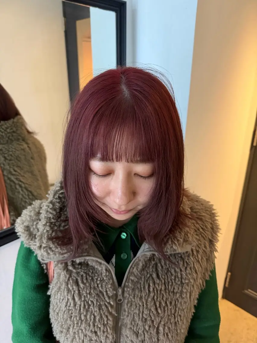 ミディアム カラー YuRi📍梅田 ブリーチ🫧のヘアスタイル