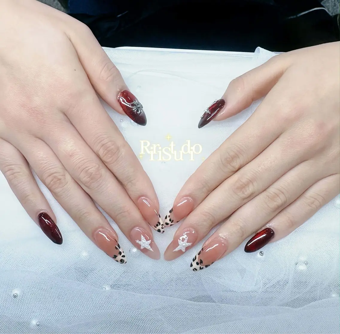 ネイル ハンドネイル R Nailのネイルデザイン