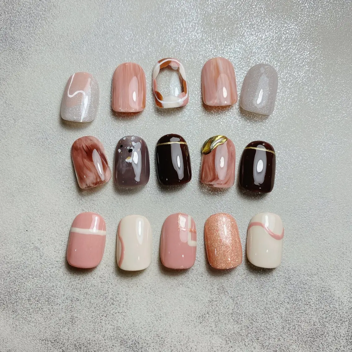 ネイル emiu petiteのネイルデザイン