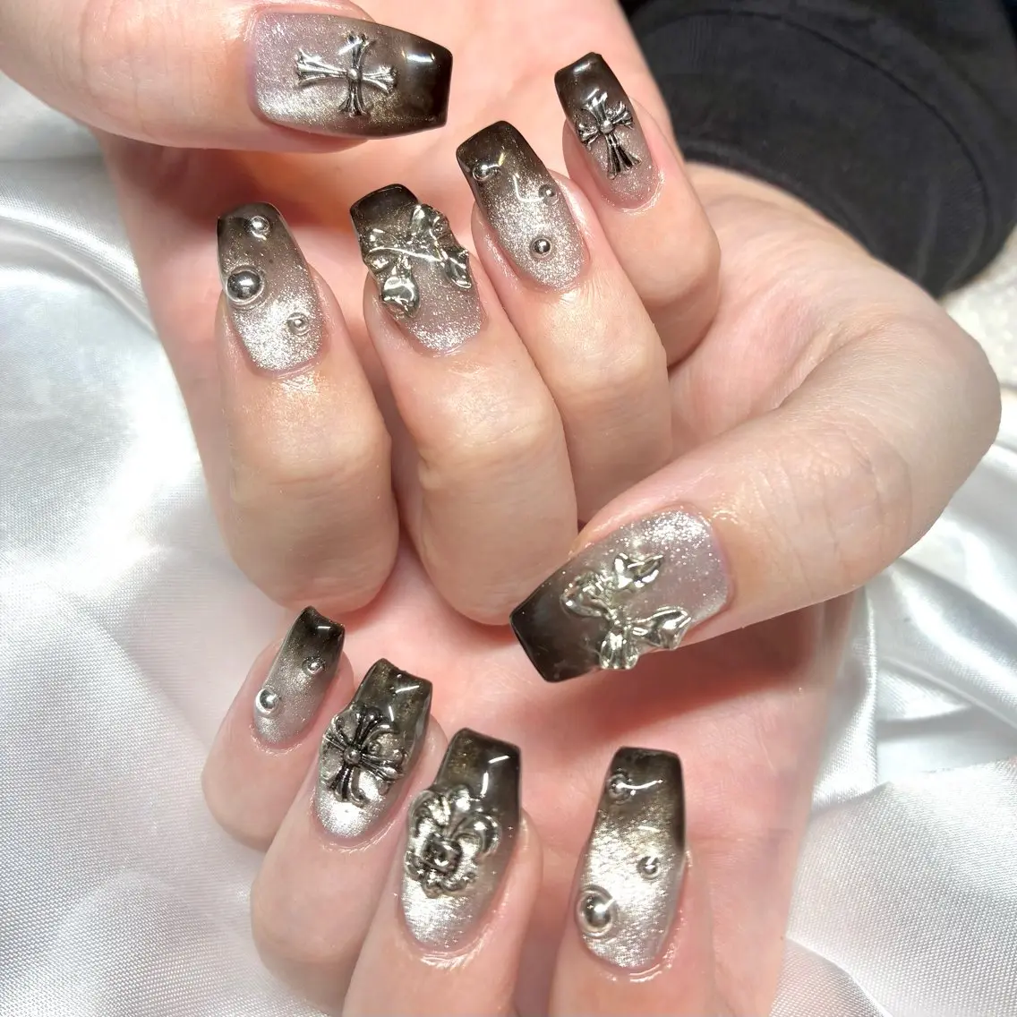 ネイル ジェルネイル マグネットネイル ハンドネイル Nail ヌシん家 AKANEのネイルデザイン