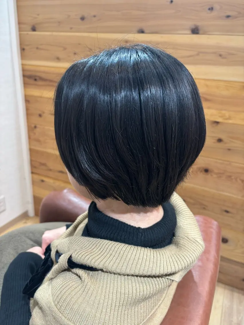 ショート Circus 石原愛里のヘアスタイル