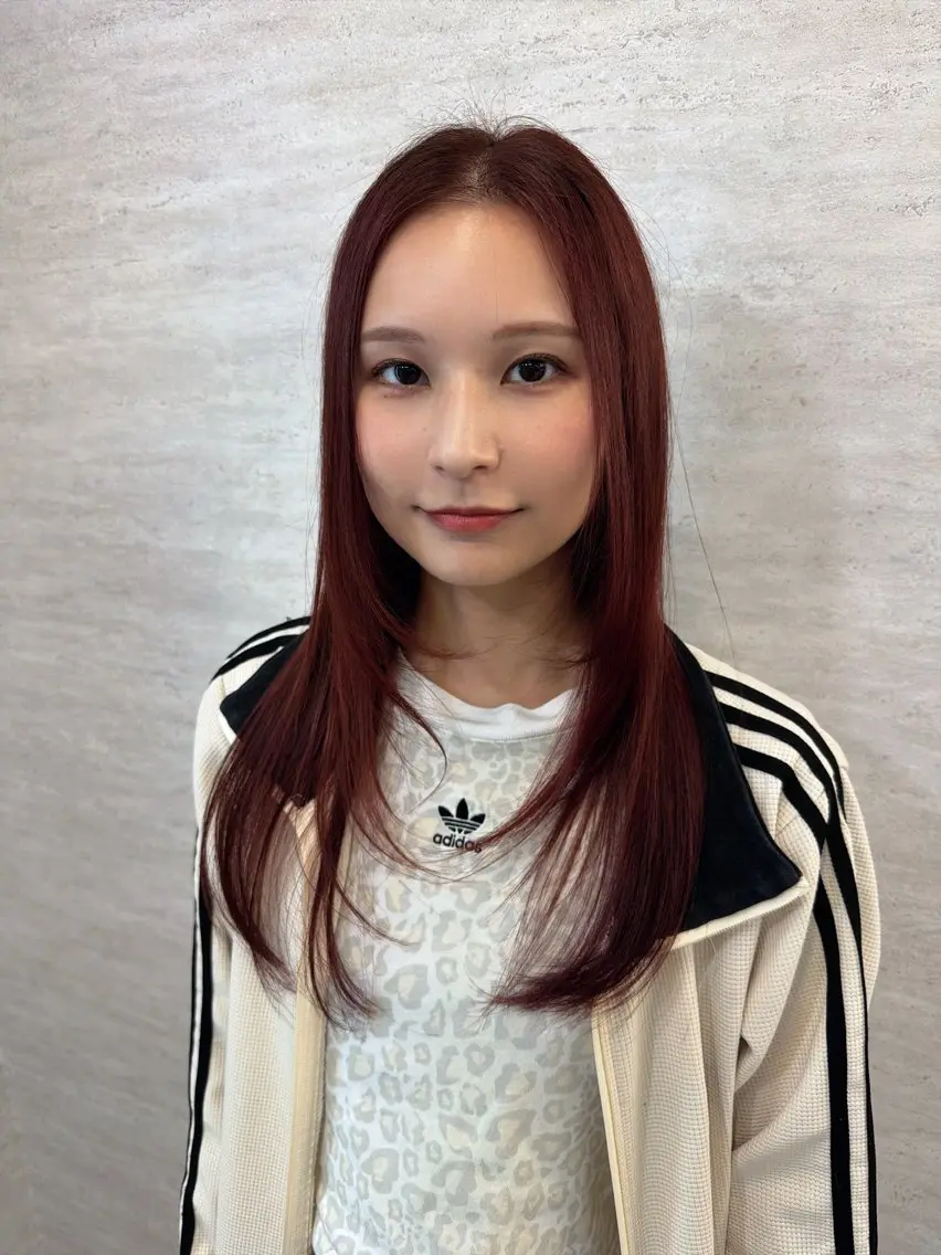 ロング カラー ヘアアレンジ カット ヘアカラー トリートメント ヘアセット 韓国レイヤーカット/ 儚げカラーチナツのヘアスタイル