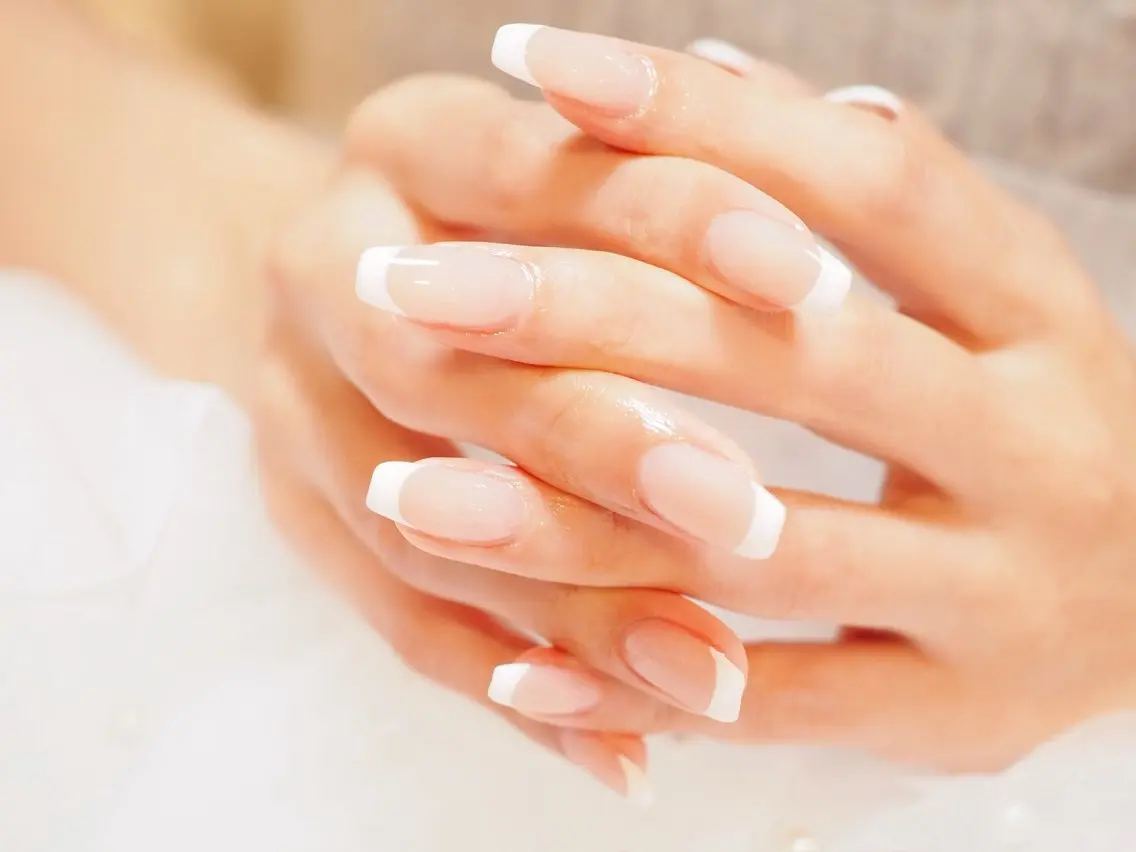 ネイル フレンチネイル Lumee Nail Eyelashのマツエク・マツパデザイン