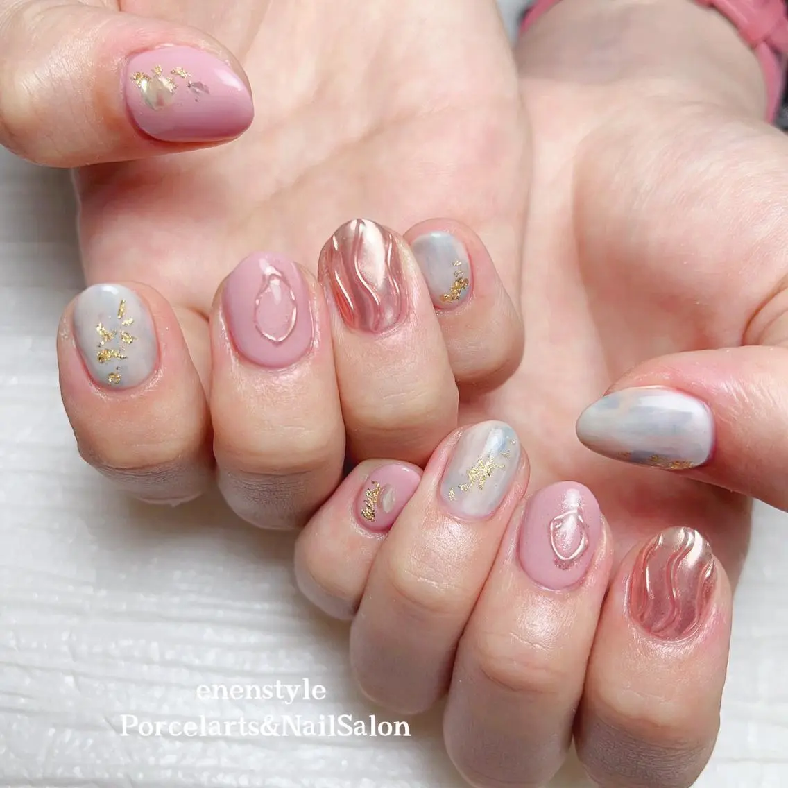 ミディアム ネイル 🐾enen style 🐾のネイルデザイン