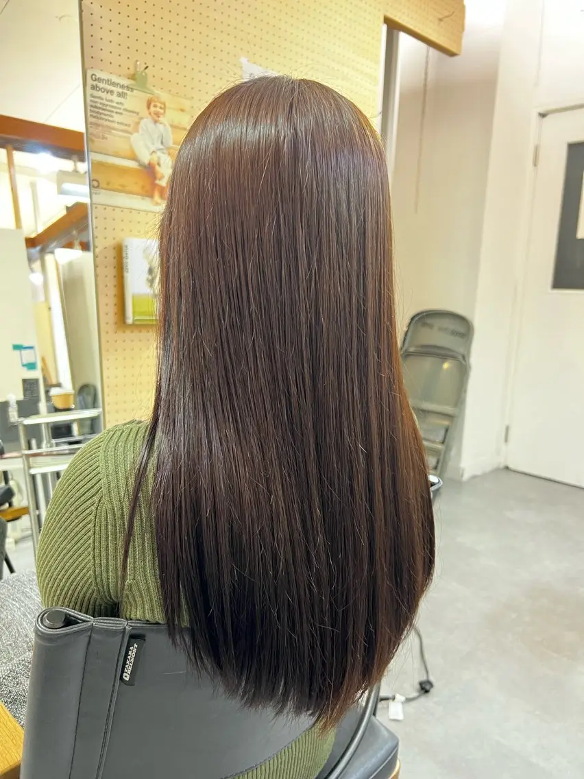 【芯の補修】縮毛矯正をかけるほどではない方へ• トステア配合・熱補修ヒートケアポテンツァ+似合わせカットの写真