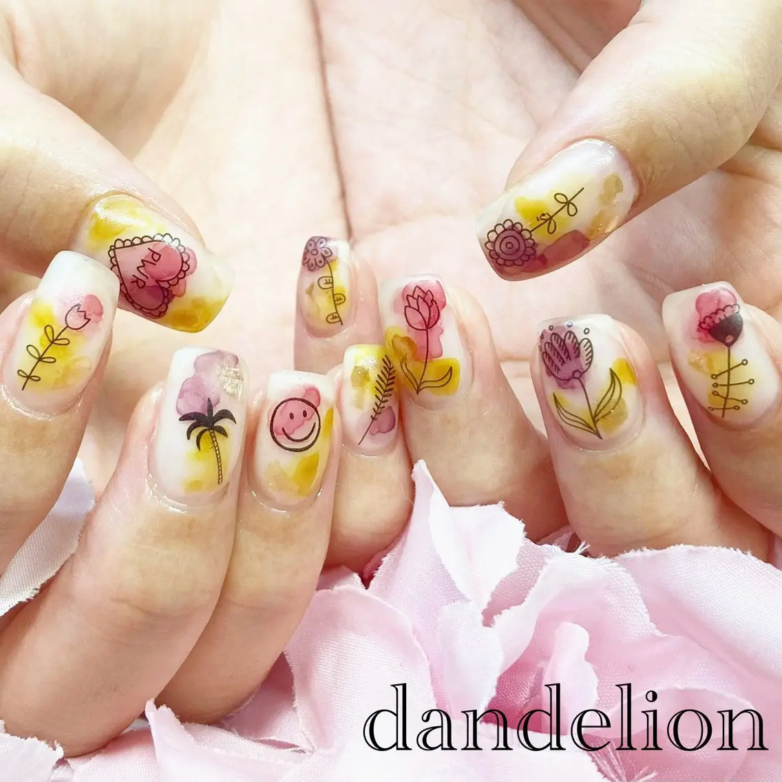 ネイル ハンドネイル ハンドケア dandelion ダンデライオンのネイルデザイン