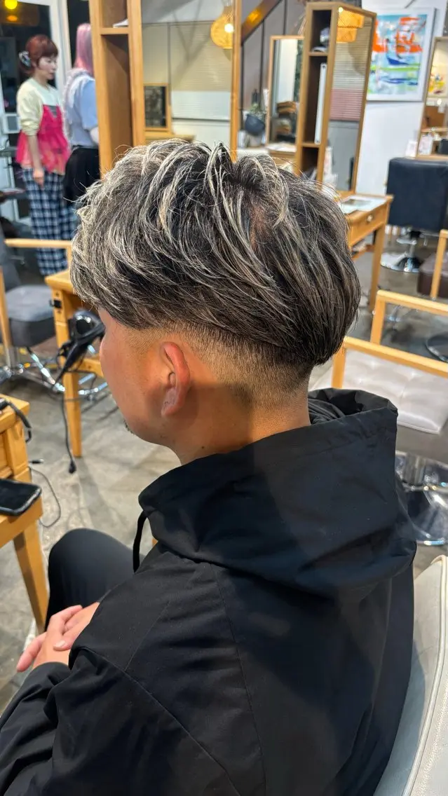 ショート 日比野 紅杏のヘアスタイル