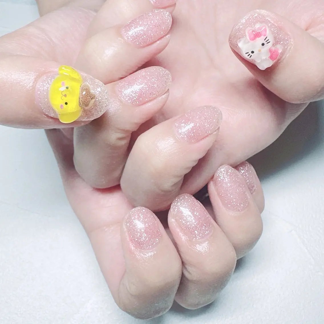 ネイル ハンドネイル マカリンガム 瑠花のネイルデザイン