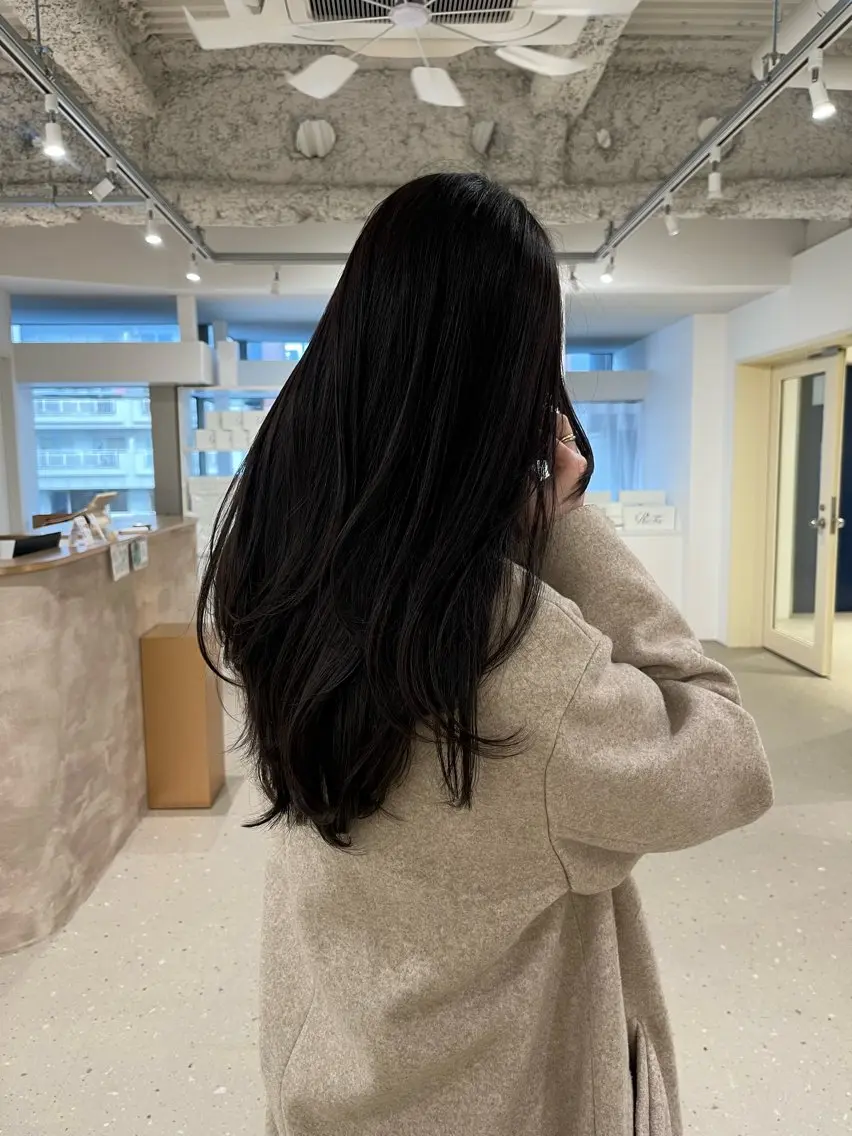 ロング レイヤーカット 箱崎 凪沙のヘアスタイル