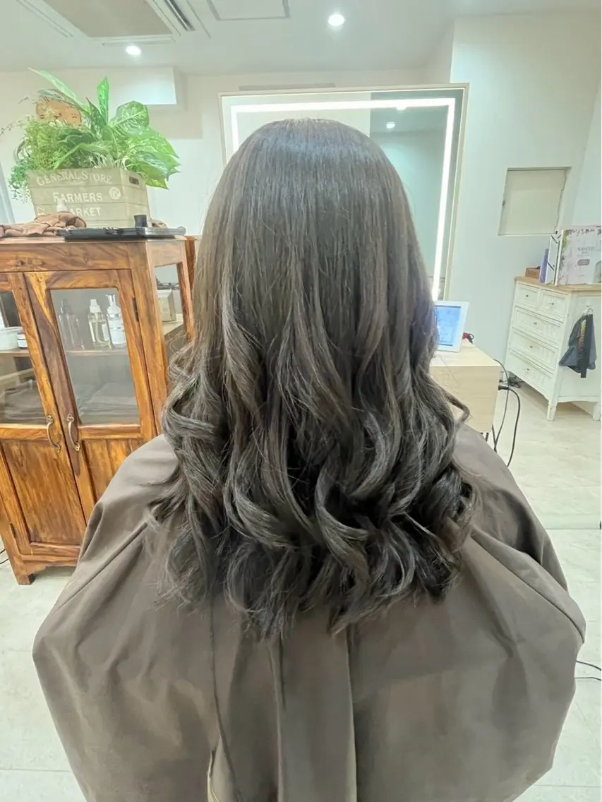 カラー 菅原 ゆめはのヘアスタイル