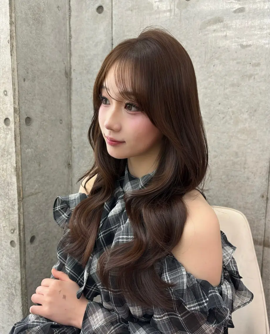 ロング amane🎀🐇⸒ レイヤー/艶カラーのヘアスタイル