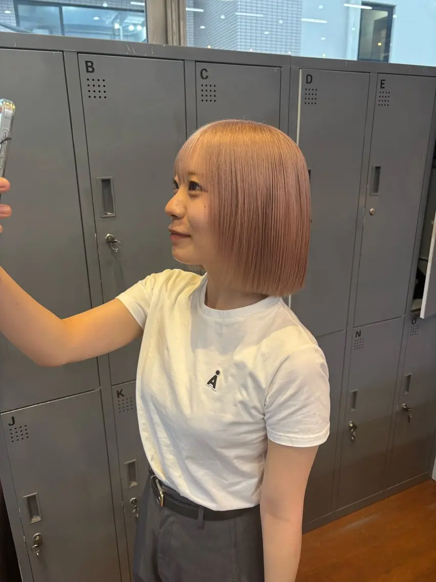 ショート カラー ヘアカラー 🎪🩰艶/モテ カラー❣️reinaのヘアスタイル